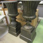 696 1158 GARDEN URN